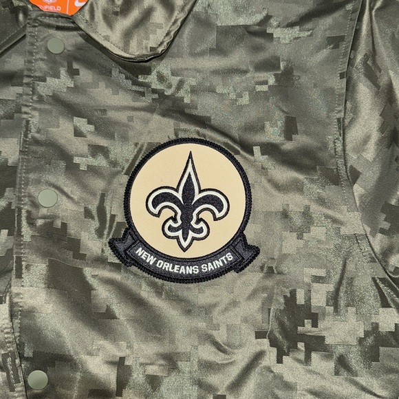 Nike Men's 2019 New Orleans Saints Salute To Service Jacket - Picture 2 of 6